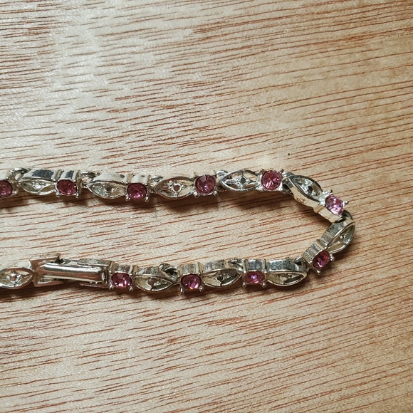 🌿 Pink Stone Link Chain Bracelet - Picture 3 of 3